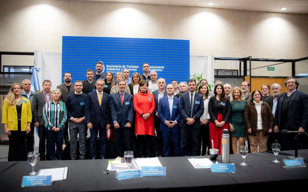 Victoria Flores asistió a la primera asamblea del año del Consejo Federal de Medioambiente