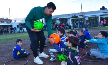 Embalse inauguró la Escuela Municipal de Iniciación Deportiva