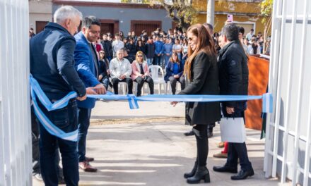 Huinca Renancó: Se inauguró la primera etapa del gas natural en el IPEM N° 141