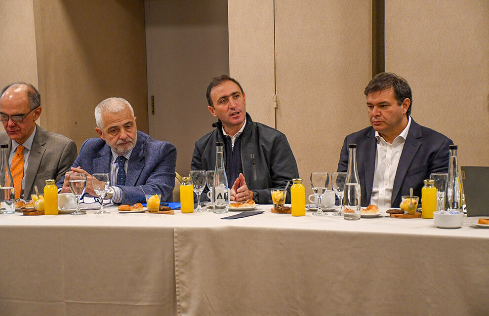 Julián López se reunió con la Delegación Córdoba de AmCham