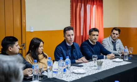Manuel Calvo encabezó una reunión de la Comunidad Regional Santa María