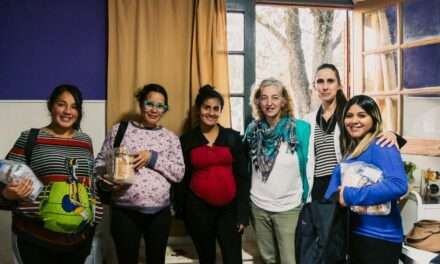 Achiras: Entrega de ajuares para futuras mamás