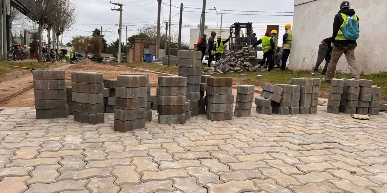 Villa Nueva: Tagni supervisó el avance de la obra de adoquinado sobre la calle Tala