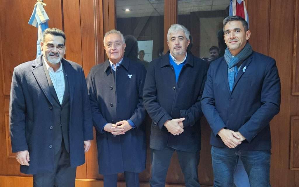 Córdoba firmó un convenio de cooperación con el Ministerio de Salud de La Rioja