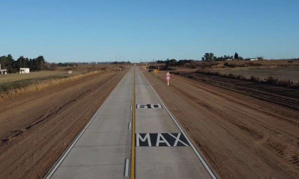 Alejandro Roca: se habilitó la obra de desvío del tránsito pesado