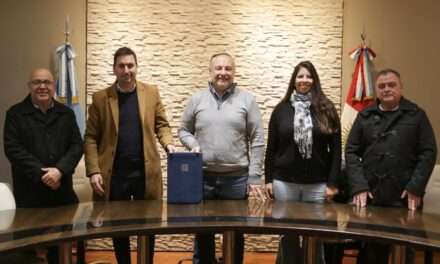 Villa María: firma de convenio con el Secretario de Prevención y Coordinación de la provincia