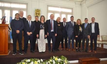 Río Cuarto: Asumieron funcionarios del nuevo gabinete municipal