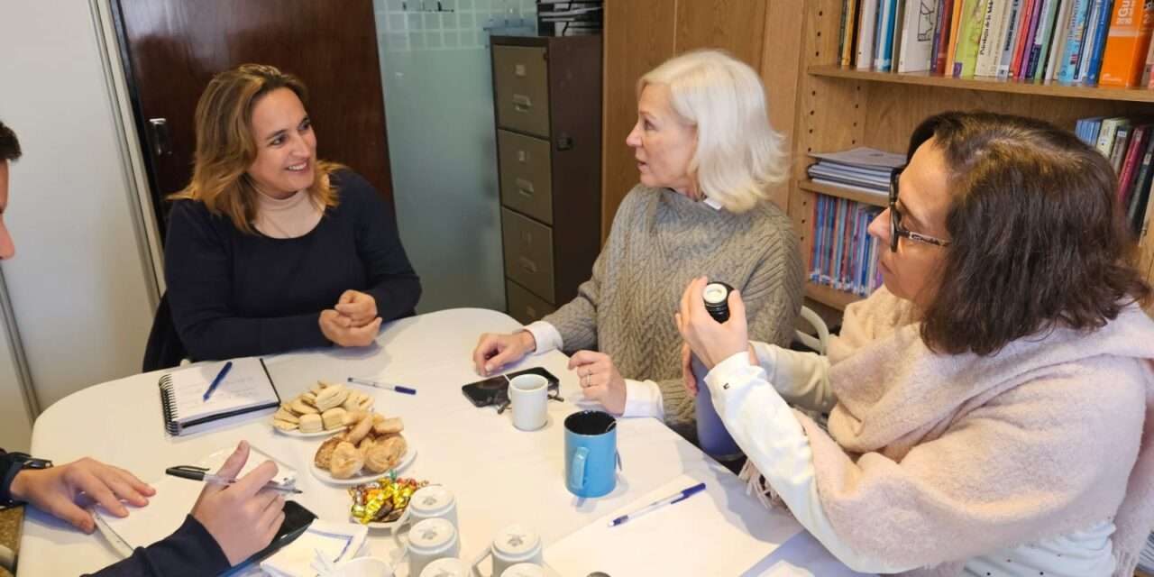 Myrian Prunotto se reunió en Río Cuarto con autoridades del Colegio de Psicopedagogos