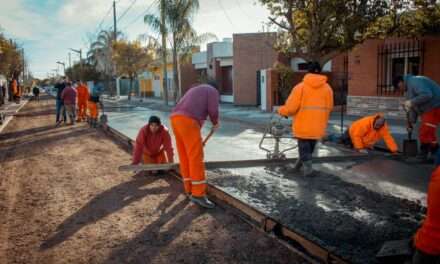 Río Tercero: culminó la segunda cuadra de hormigonado en la calle Marconi