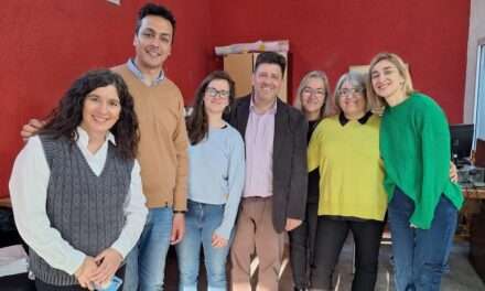 Holmberg lanzó el primer curso de capacitación docente con puntaje oficial