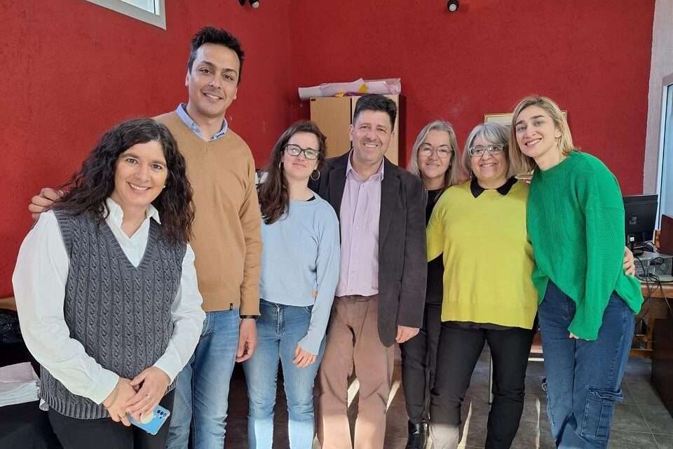 Holmberg lanzó el primer curso de capacitación docente con puntaje oficial