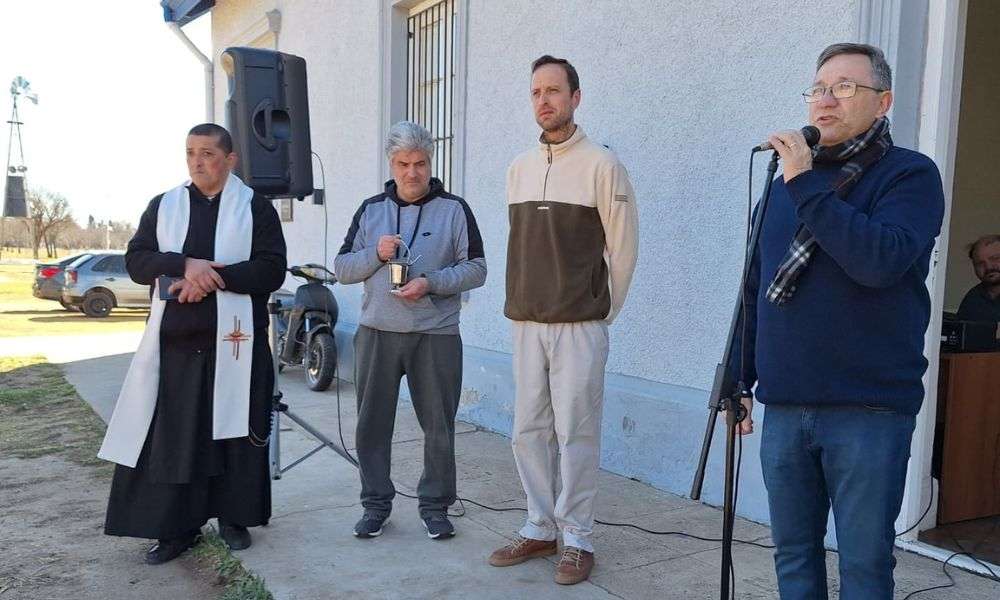 Se inauguró la primera feria de artesanos y emprendedores en Bulnes