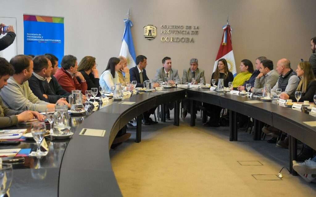 Quinteros encabezó la reunión de la Mesa Permanente de Guardias Locales