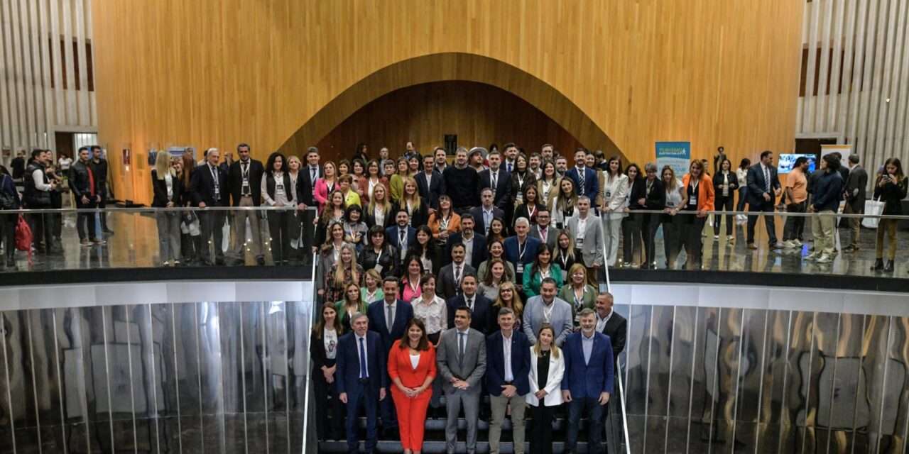 Parlamentarios del país participan en Córdoba del Encuentro de Comisiones Federales de Cambio Climático y Turismo Sostenible