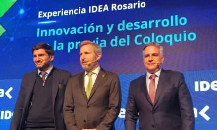 Llaryora expuso en Experiencia IDEA Rosario