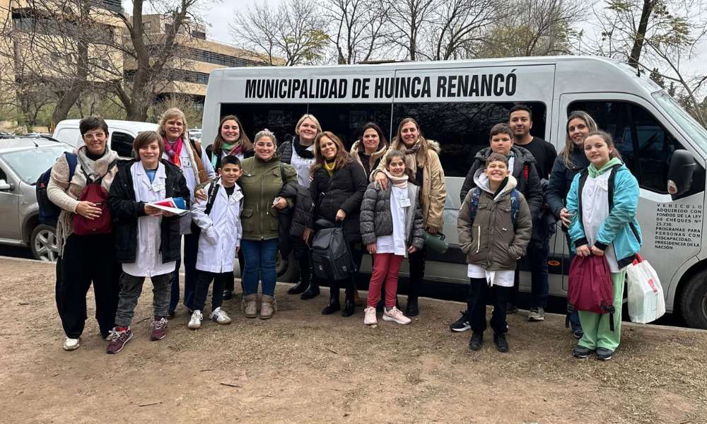 Huinca Renancó: Estudiantes de 5º y 6º participaron en las Olimpiadas de Matemáticas en la ciudad de Córdoba