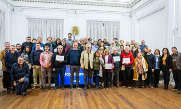 Emotivo reconocimiento a 20 años de la declaración de Río Cuarto como Capital Nacional del Vecinalismo