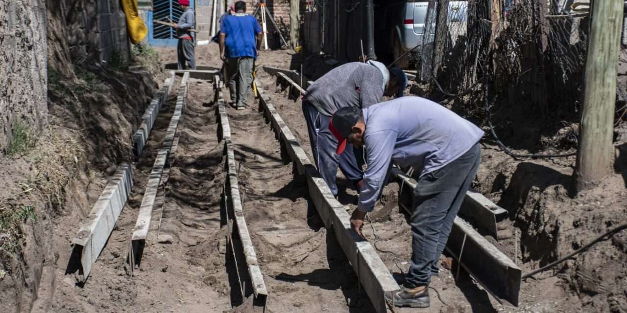 Río Cuarto: Más de 350 familias del barrio Las Delicias se benefician con las obras de urbanización