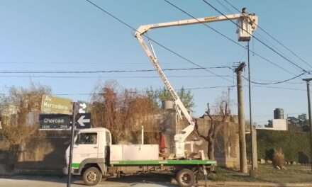 Villa maría: vecinos del barrio San Juan Bautista ya disfrutan de nuevas luminarias