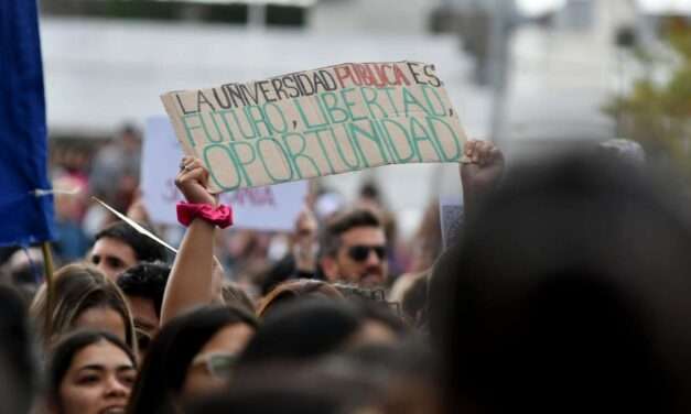 La UNRC adhiere y convoca a la Marcha Federal Universitaria