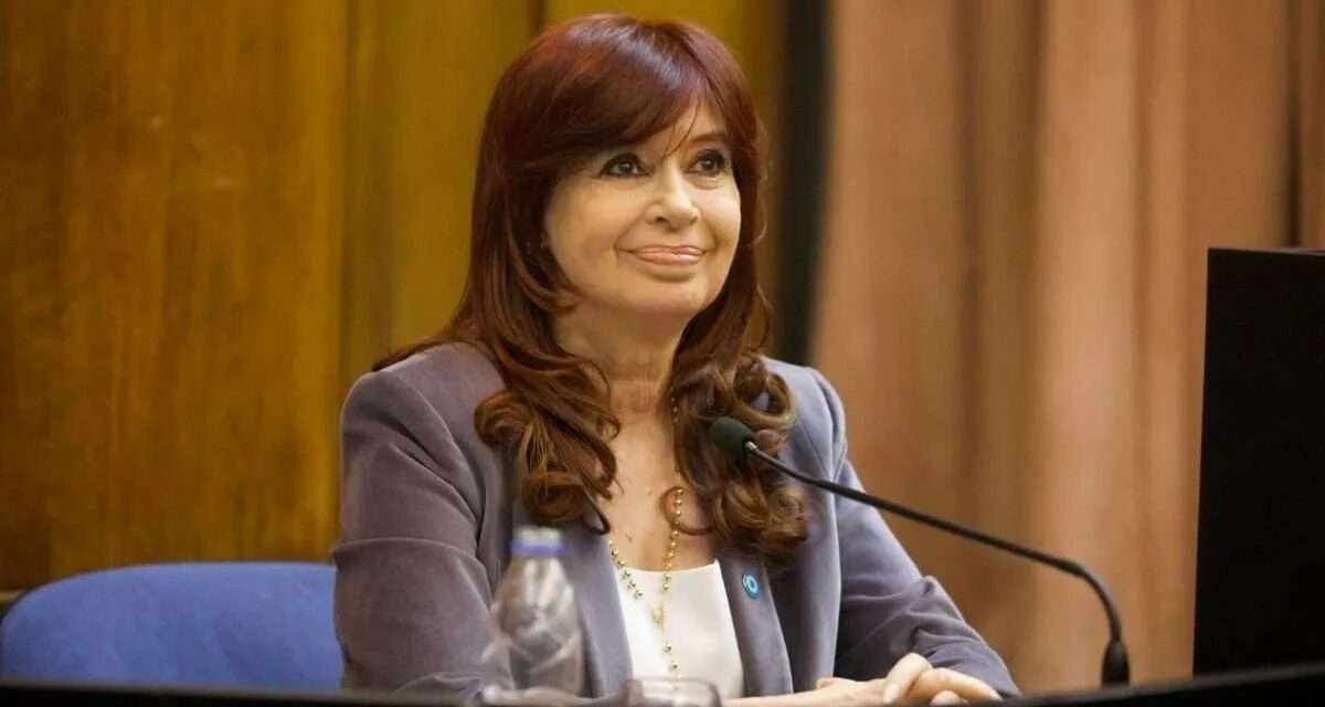 Cristina Fernández calificó como “inconsistente e insostenible” el ajuste fiscal del Gobierno