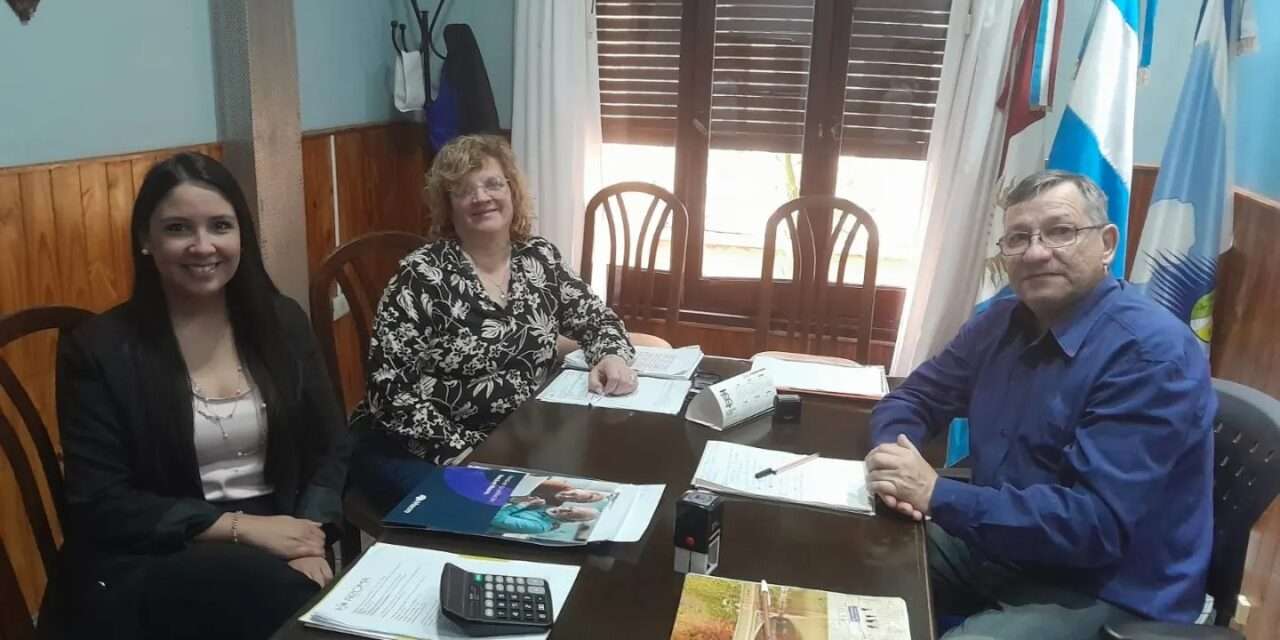 Bulnes: firma de convenio con el Banco Macro