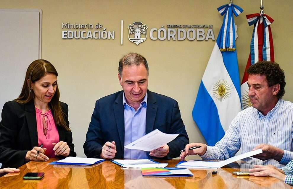 Capacitarán a docentes cordobeses en economía circular