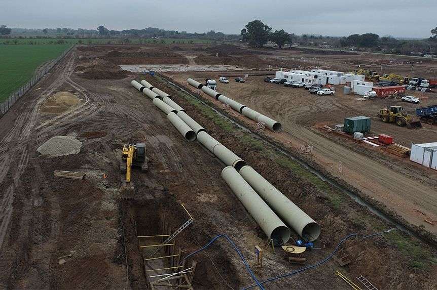 Acueducto interprovincial: continúa la instalación de cañería