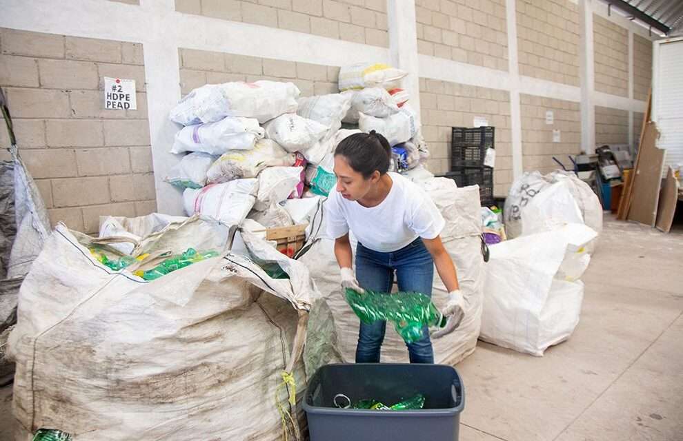 Ambiente y la UNC capacitarán a trabajadores de la economía circular