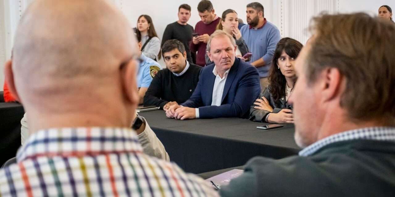 De Rivas encabezó la primera reunión del Centro de Operaciones de Emergencia Municipal