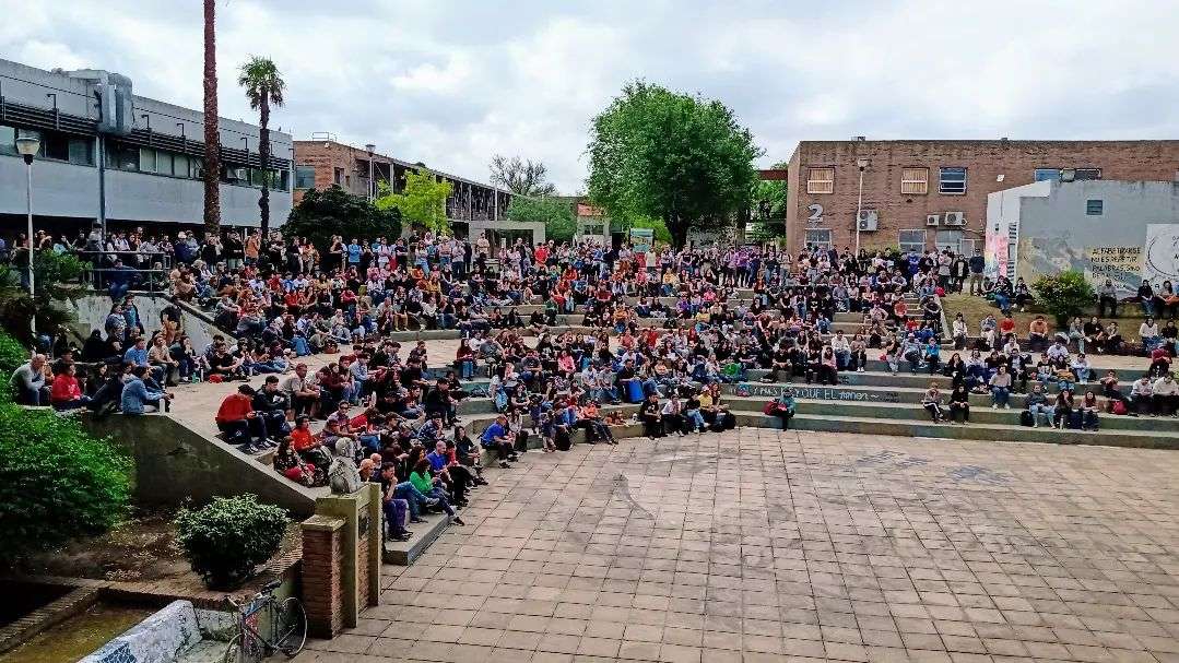 La Asamblea Interclaustros de la Universidad Nacional de Río Cuarto votó en contra de la toma