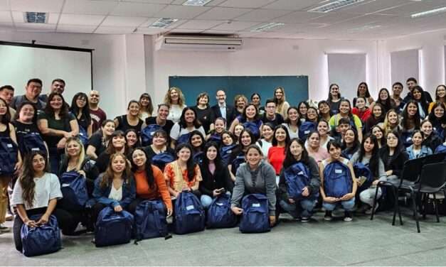 UNRC: Estudiantes de Enfermería recibieron equipamiento dentro del Programa Nacional PRONAFE