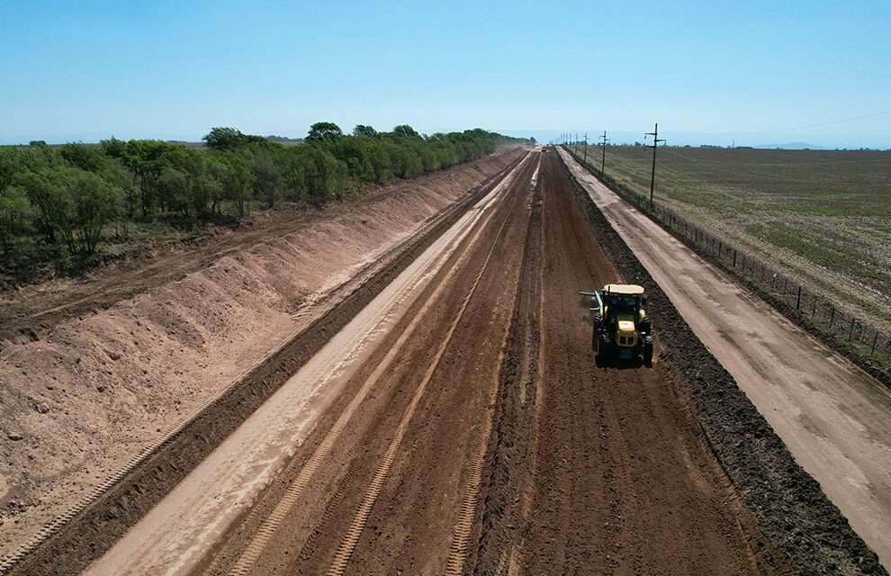 La Pavimentación de la ruta Río de los Sauces – Elena registra un 60% de avance