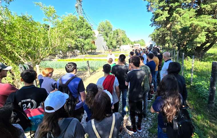 Estudiantes recorrieron el Corredor Sustentable del periurbano de Ucacha