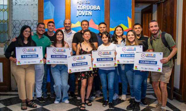 Jóvenes emprendedores de toda la provincia recibieron créditos para proyectos y servicios