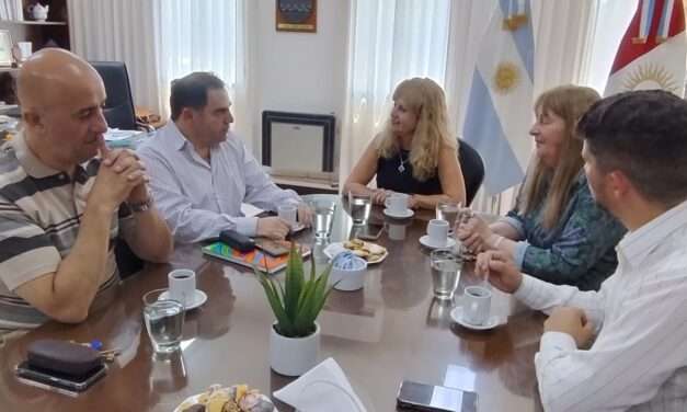 El Defensor del Pueblo de Río Cuarto Daniel Frangie fue recibido por la rectora Marisa Rovera