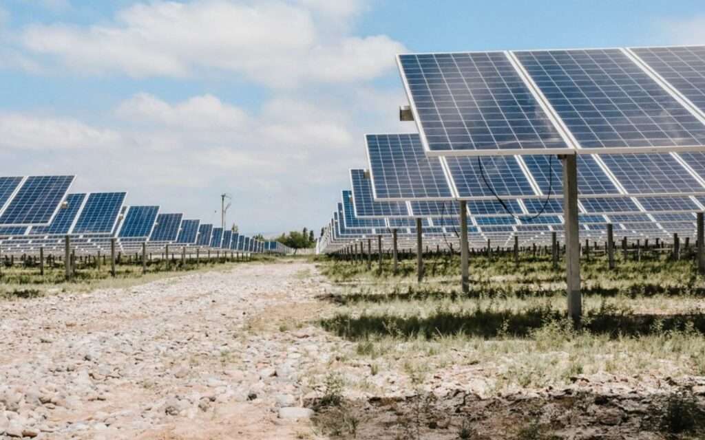 El Gobierno oficializó la aprobación del primer proyecto del RIGI: se trata del «Parque Solar El Quemado» en Mendoza