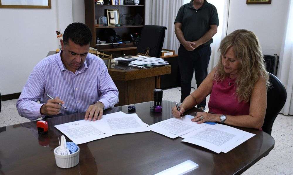 Arias: la municipalidad firmó un convenio con la UNRC para la ocupación de plazas en las Residencias Estudiantiles