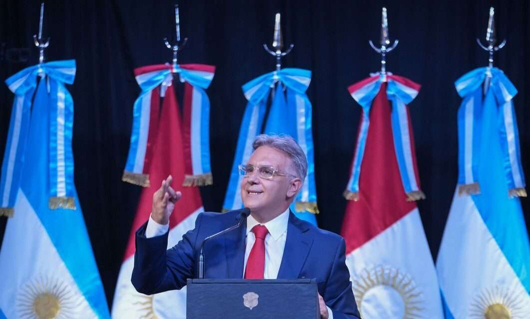 En Dean Fúnes, Llaryora realizó la apertura del 147° Periodo Legislativo