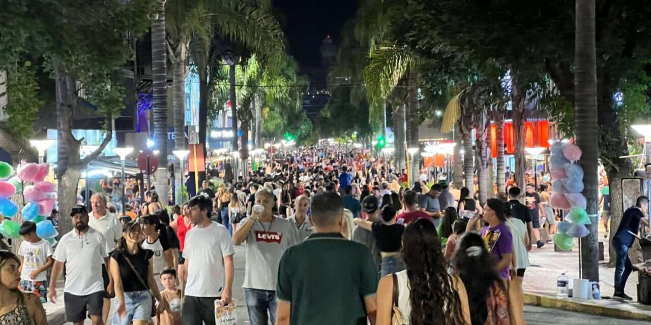 Córdoba vivió un fin de semana de Carnaval con gran movimiento turístico